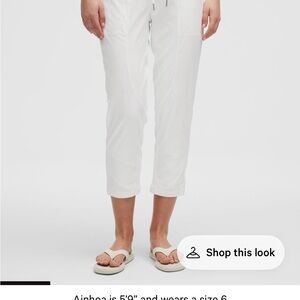 Lululemon Athletica Dance Studio Mid Rise Cropped Pants